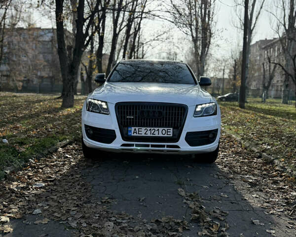 Белый Ауди Ку 5, объемом двигателя 1.98 л и пробегом 269 тыс. км за 15000 $, фото 10 на Automoto.ua