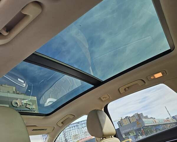 Белый Ауди Ку 5, объемом двигателя 1.98 л и пробегом 257 тыс. км за 14500 $, фото 19 на Automoto.ua