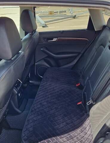 Белый Ауди Ку 5, объемом двигателя 1.98 л и пробегом 237 тыс. км за 18000 $, фото 20 на Automoto.ua