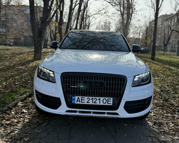 Белый Ауди Ку 5, объемом двигателя 1.98 л и пробегом 269 тыс. км за 15000 $, фото 2 на Automoto.ua