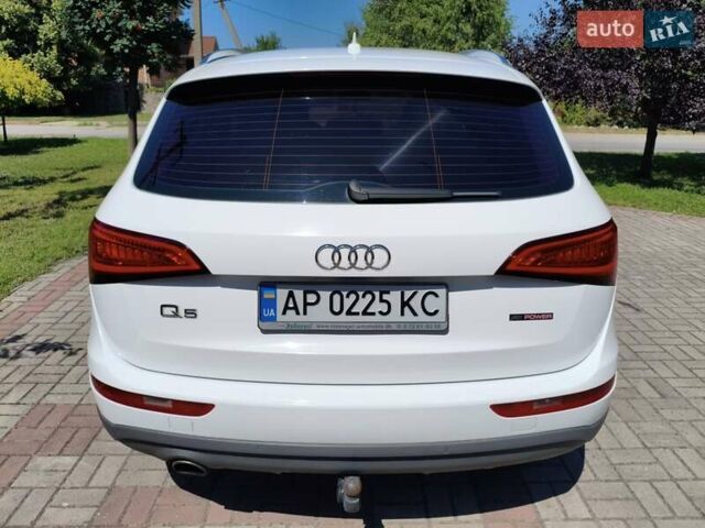 Ауди Ку 5 2012 в Запорожье на Automoto.ua Белый Ауди Ку 5, объемом двигателя 1.97 л и пробегом 209 тыс. км за 20500 $, фото 1 на Automoto.ua