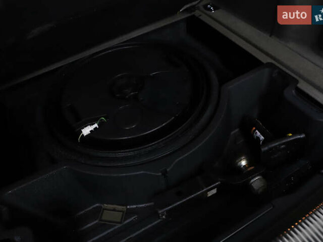 Білий Ауді Ку 5, об'ємом двигуна 2 л та пробігом 179 тис. км за 14900 $, фото 61 на Automoto.ua