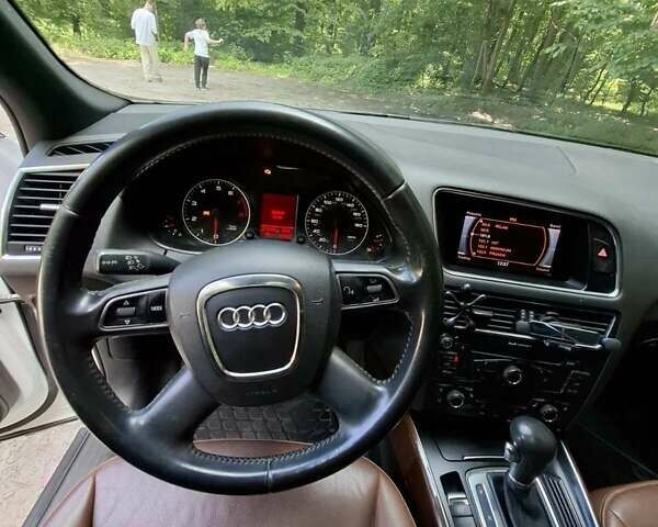 Ауди Ку 5 2012 в Львове на Automoto.ua Белый Ауди Ку 5, объемом двигателя 1.98 л и пробегом 251 тыс. км за 11500 $, фото 5 на Automoto.ua