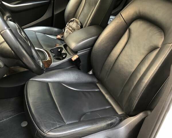 Белый Ауди Ку 5, объемом двигателя 1.98 л и пробегом 137 тыс. км за 18800 $, фото 9 на Automoto.ua