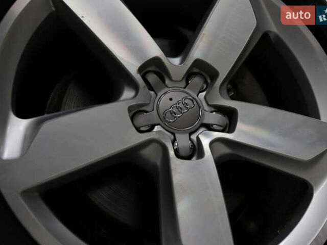 Білий Ауді Ку 5, об'ємом двигуна 2 л та пробігом 179 тис. км за 14900 $, фото 37 на Automoto.ua