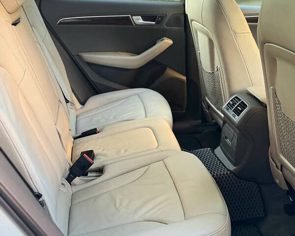 Белый Ауди Ку 5, объемом двигателя 1.98 л и пробегом 198 тыс. км за 13999 $, фото 16 на Automoto.ua