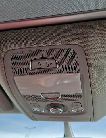 Белый Ауди Ку 5, объемом двигателя 1.98 л и пробегом 237 тыс. км за 18000 $, фото 22 на Automoto.ua