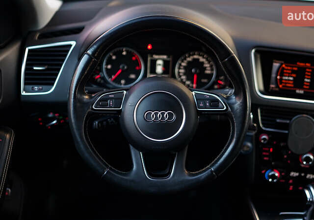 Белый Ауди Ку 5, объемом двигателя 1.97 л и пробегом 200 тыс. км за 16500 $, фото 18 на Automoto.ua