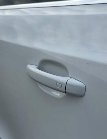 Белый Ауди Ку 5, объемом двигателя 1.98 л и пробегом 194 тыс. км за 17499 $, фото 16 на Automoto.ua