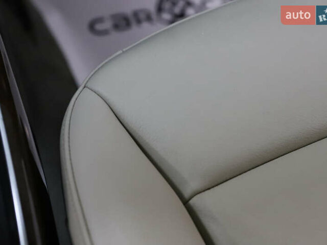 Білий Ауді Ку 5, об'ємом двигуна 2 л та пробігом 179 тис. км за 14900 $, фото 96 на Automoto.ua