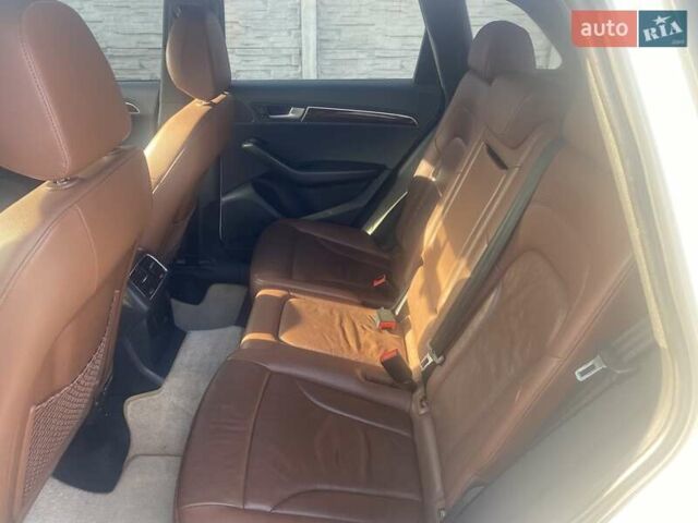 Белый Ауди Ку 5, объемом двигателя 1.98 л и пробегом 150 тыс. км за 13600 $, фото 10 на Automoto.ua