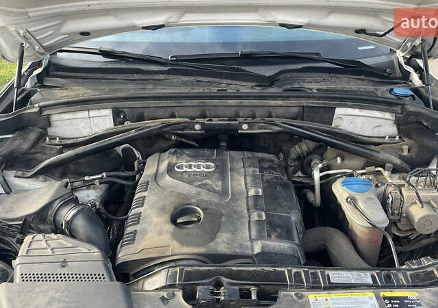 Білий Ауді Ку 5, об'ємом двигуна 1.98 л та пробігом 228 тис. км за 11500 $, фото 6 на Automoto.ua