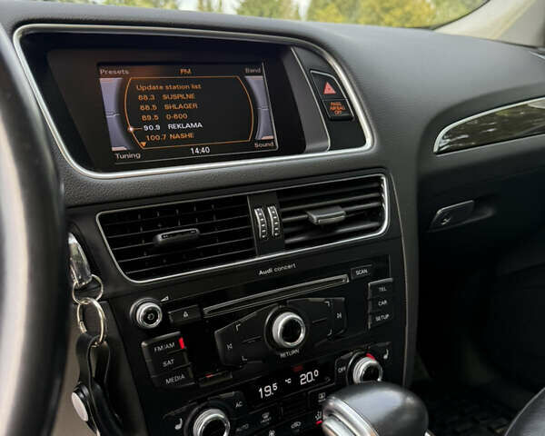 Белый Ауди Ку 5, объемом двигателя 1.98 л и пробегом 270 тыс. км за 15300 $, фото 29 на Automoto.ua