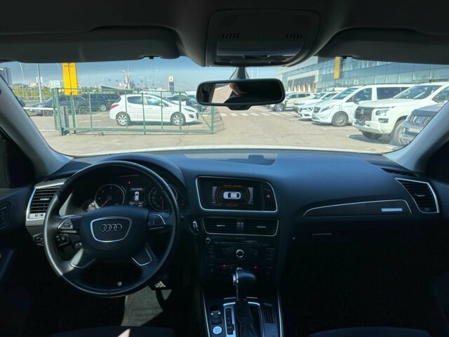 Белый Ауди Ку 5, объемом двигателя 2 л и пробегом 186 тыс. км за 19700 $, фото 9 на Automoto.ua