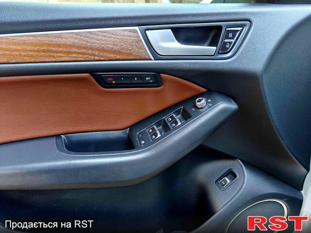 Белый Ауди Ку 5, объемом двигателя 2 л и пробегом 200 тыс. км за 15900 $, фото 11 на Automoto.ua