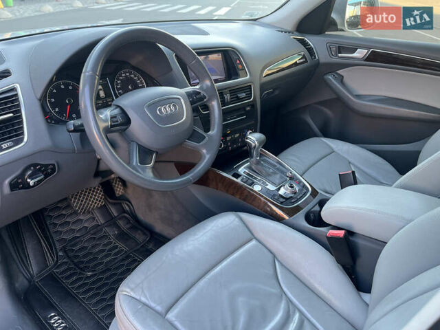 Белый Ауди Ку 5, объемом двигателя 1.98 л и пробегом 172 тыс. км за 12890 $, фото 7 на Automoto.ua