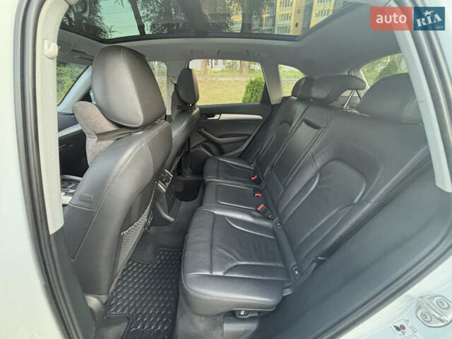 Белый Ауди Ку 5, объемом двигателя 1.98 л и пробегом 189 тыс. км за 13900 $, фото 32 на Automoto.ua