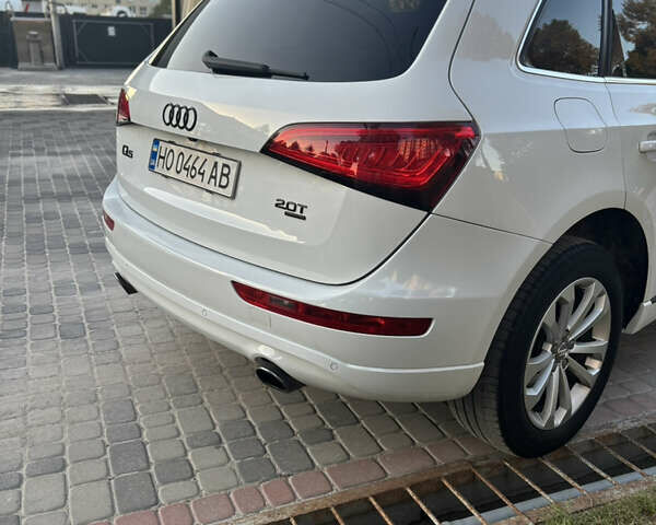 Белый Ауди Ку 5, объемом двигателя 1.98 л и пробегом 189 тыс. км за 13900 $, фото 8 на Automoto.ua