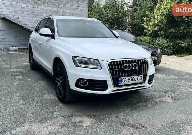 Белый Ауди Ку 5, объемом двигателя 1.97 л и пробегом 264 тыс. км за 16200 $, фото 2 на Automoto.ua