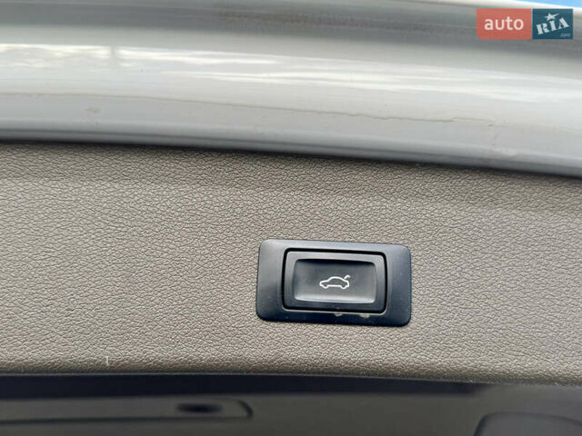 Белый Ауди Ку 5, объемом двигателя 1.98 л и пробегом 201 тыс. км за 12400 $, фото 18 на Automoto.ua