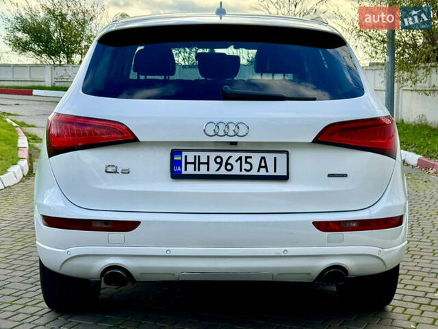 Белый Ауди Ку 5, объемом двигателя 1.98 л и пробегом 201 тыс. км за 12400 $, фото 6 на Automoto.ua