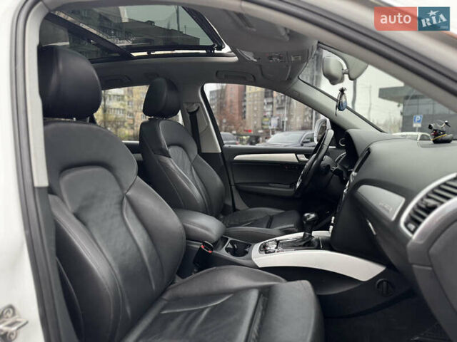 Білий Ауді Ку 5, об'ємом двигуна 1.98 л та пробігом 189 тис. км за 16699 $, фото 24 на Automoto.ua