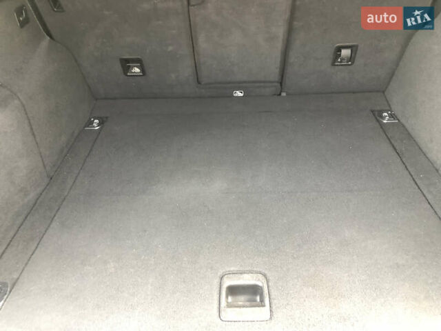 Белый Ауди Ку 5, объемом двигателя 2.97 л и пробегом 162 тыс. км за 19555 $, фото 16 на Automoto.ua