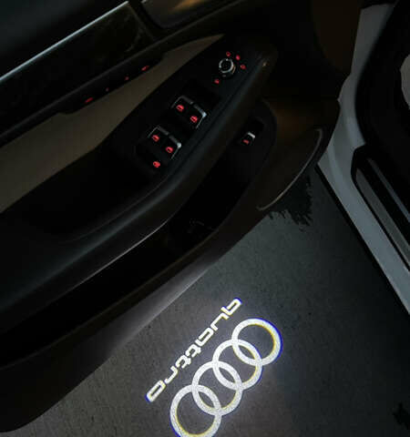 Белый Ауди Ку 5, объемом двигателя 1.98 л и пробегом 260 тыс. км за 12999 $, фото 11 на Automoto.ua