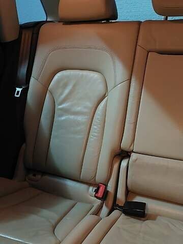 Белый Ауди Ку 5, объемом двигателя 2 л и пробегом 268 тыс. км за 16500 $, фото 17 на Automoto.ua