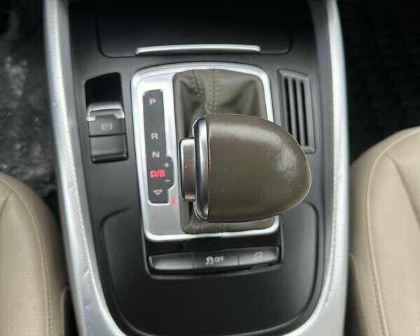 Белый Ауди Ку 5, объемом двигателя 2 л и пробегом 109 тыс. км за 15850 $, фото 17 на Automoto.ua