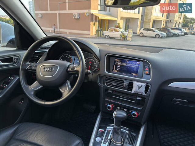 Белый Ауди Ку 5, объемом двигателя 1.98 л и пробегом 189 тыс. км за 13900 $, фото 22 на Automoto.ua