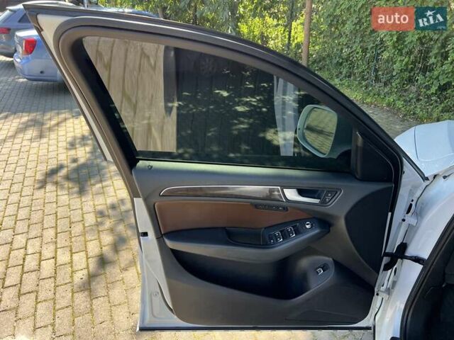 Белый Ауди Ку 5, объемом двигателя 3 л и пробегом 166 тыс. км за 14900 $, фото 25 на Automoto.ua