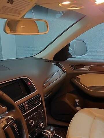 Белый Ауди Ку 5, объемом двигателя 2 л и пробегом 268 тыс. км за 16500 $, фото 12 на Automoto.ua