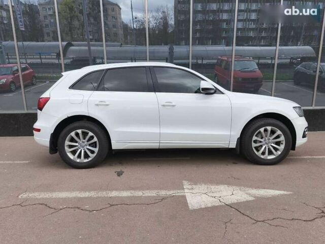 Белый Ауди Ку 5, объемом двигателя 2 л и пробегом 241 тыс. км за 17900 $, фото 3 на Automoto.ua