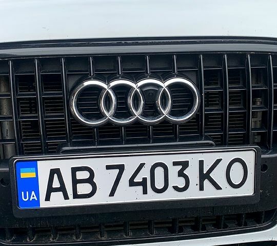 Білий Ауді Ку 5, об'ємом двигуна 2 л та пробігом 270 тис. км за 13800 $, фото 7 на Automoto.ua