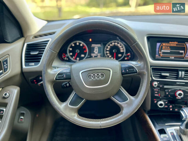 Белый Ауди Ку 5, объемом двигателя 2 л и пробегом 197 тыс. км за 12900 $, фото 19 на Automoto.ua