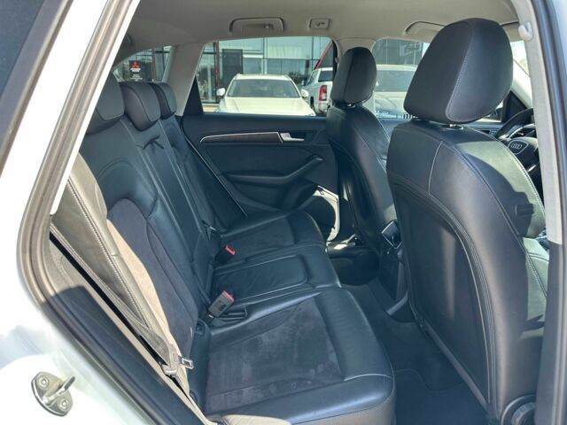 Белый Ауди Ку 5, объемом двигателя 2 л и пробегом 186 тыс. км за 19700 $, фото 13 на Automoto.ua