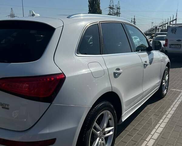 Ауди Ку 5 2013 в Львове на Automoto.ua Белый Ауди Ку 5, объемом двигателя 3 л и пробегом 200 тыс. км за 14000 $, фото 4 на Automoto.ua