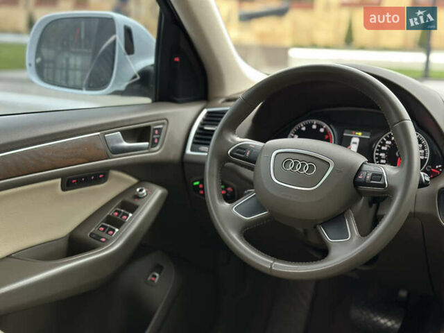 Ауді Ку 5 2013 у Измаиле на Automoto.ua Білий Ауді Ку 5, об'ємом двигуна 1.98 л та пробігом 80 тис. км за 17999 $, фото 20 на Automoto.ua