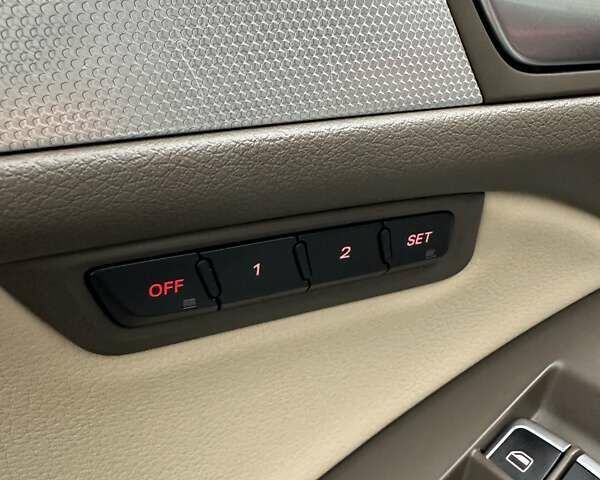 Белый Ауди Ку 5, объемом двигателя 2 л и пробегом 109 тыс. км за 15850 $, фото 26 на Automoto.ua