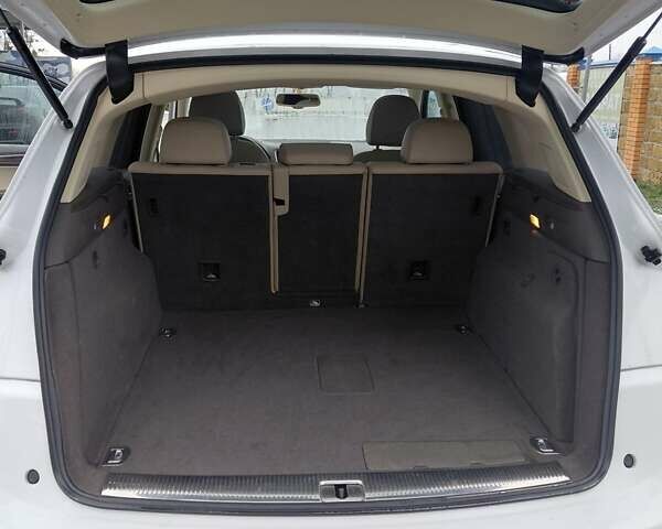 Білий Ауді Ку 5, об'ємом двигуна 0 л та пробігом 270 тис. км за 14300 $, фото 4 на Automoto.ua