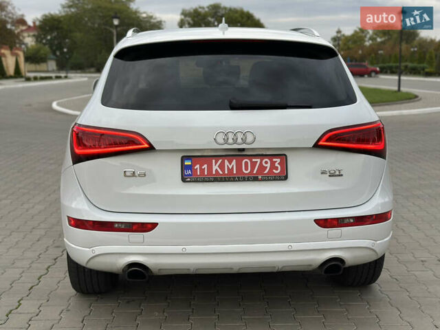 Белый Ауди Ку 5, объемом двигателя 2 л и пробегом 80 тыс. км за 18000 $, фото 8 на Automoto.ua