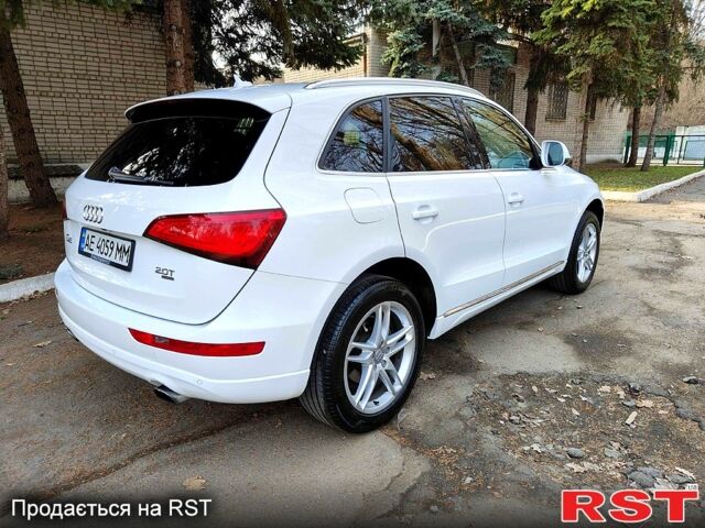 Белый Ауди Ку 5, объемом двигателя 2 л и пробегом 200 тыс. км за 15900 $, фото 4 на Automoto.ua