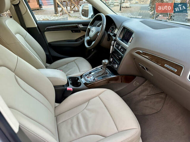 Белый Ауди Ку 5, объемом двигателя 1.98 л и пробегом 320 тыс. км за 13950 $, фото 21 на Automoto.ua
