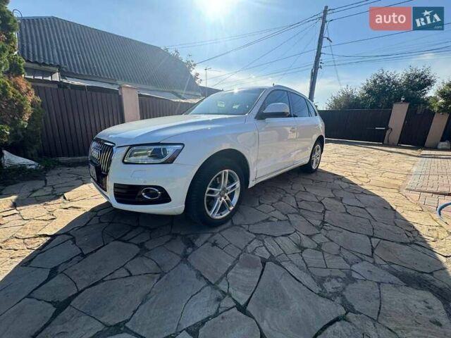 Белый Ауди Ку 5, объемом двигателя 1.98 л и пробегом 160 тыс. км за 16000 $, фото 6 на Automoto.ua