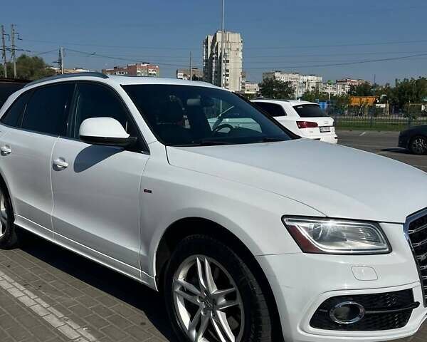 Ауди Ку 5 2013 в Львове на Automoto.ua Белый Ауди Ку 5, объемом двигателя 3 л и пробегом 200 тыс. км за 14000 $, фото 6 на Automoto.ua