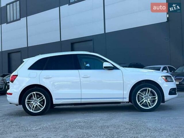 Ауди Ку 5 2013 в Львове на Automoto.ua Белый Ауди Ку 5, объемом двигателя 3 л и пробегом 217 тыс. км за 20590 $, фото 9 на Automoto.ua