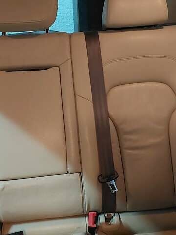 Белый Ауди Ку 5, объемом двигателя 2 л и пробегом 268 тыс. км за 16500 $, фото 16 на Automoto.ua