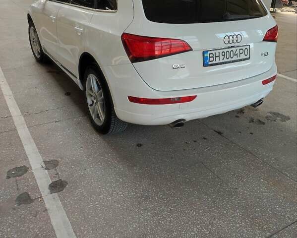 Ауди Ку 5 2013 в Одессе на Automoto.ua Белый Ауди Ку 5, объемом двигателя 2 л и пробегом 175 тыс. км за 15500 $, фото 3 на Automoto.ua