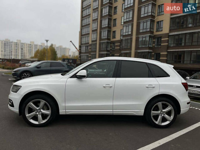 Белый Ауди Ку 5, объемом двигателя 1.97 л и пробегом 194 тыс. км за 15800 $, фото 4 на Automoto.ua